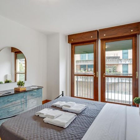 Il Broletto Apartment - Affitti Brevi Italia Lecco Exterior foto